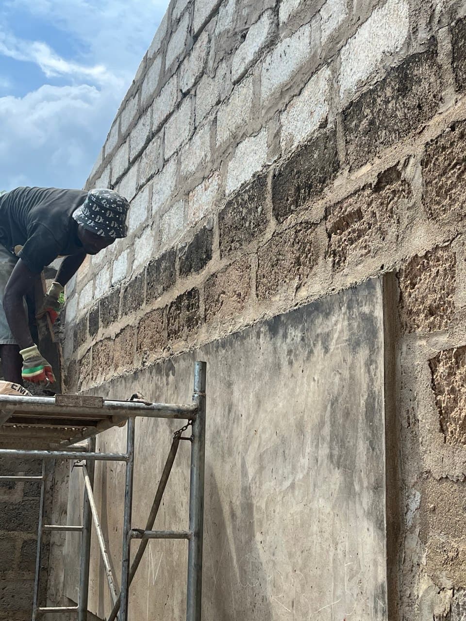 Trip 6 (2025) — Senya Academy, the oldest school in the region, needs a complete new roof.